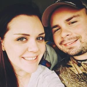 Meet your Posher, Hillary